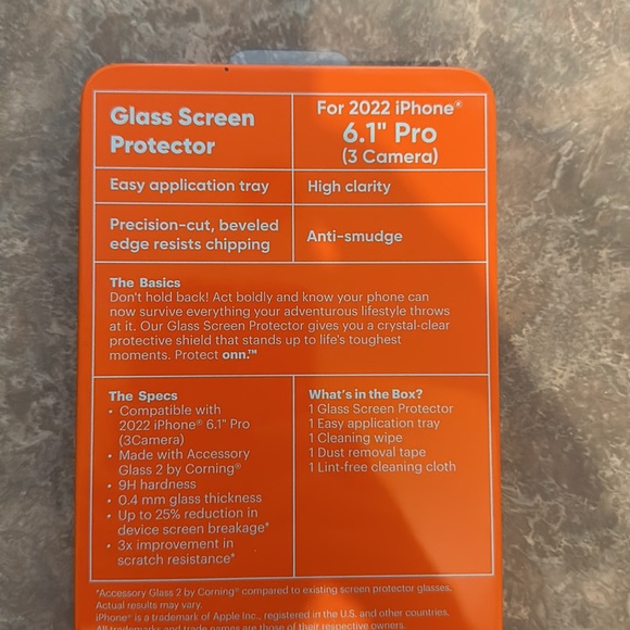 onn. iPhone 14 Pro Corning Glass Screen Protector - Picture 5 of 6